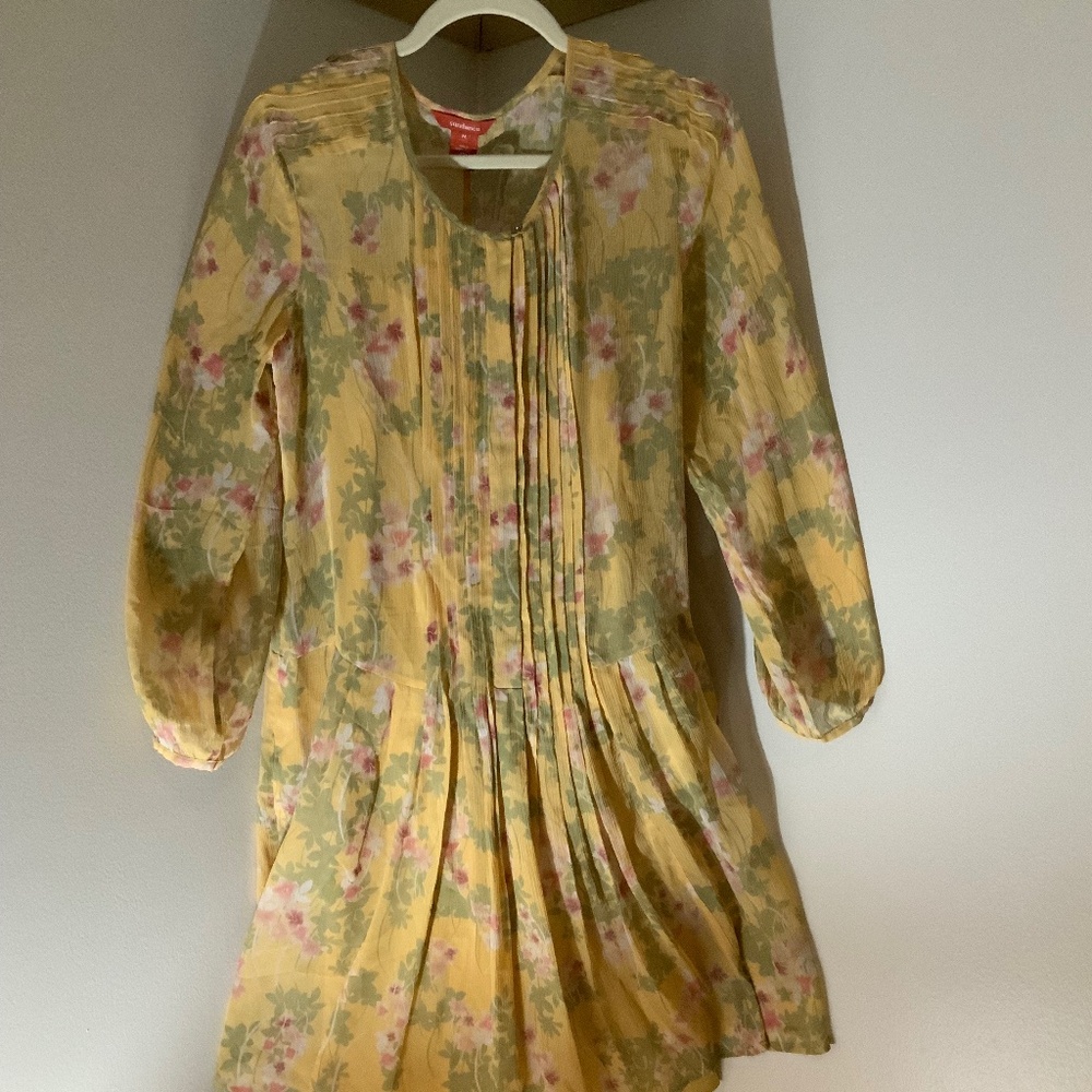 Sundance Floral M Flowy MIDI dress, w/ slip Mustard color, Perfect for Fall!